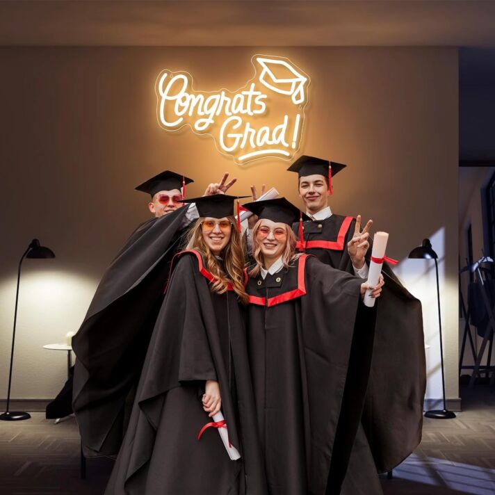 Congrats Grad! LED-Neonschild für Abschlussfeier Schule