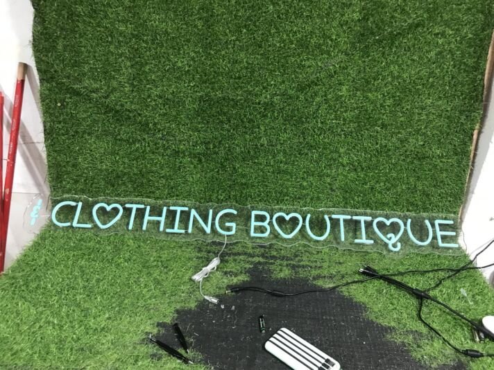 CLOTHING BOUTIQUE LED-Neonschild für Modegeschäft Boutique