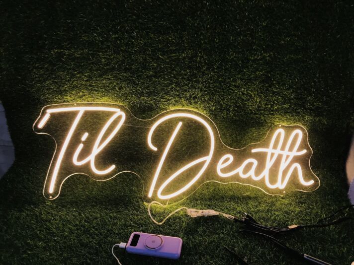 Til Death LED-Neonschild für Hochzeit und Bar