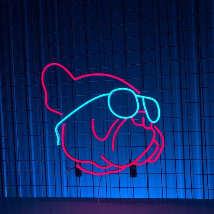 Bulldog mit Sonnenbrille LED-Neonschild Wohnzimmer Bar