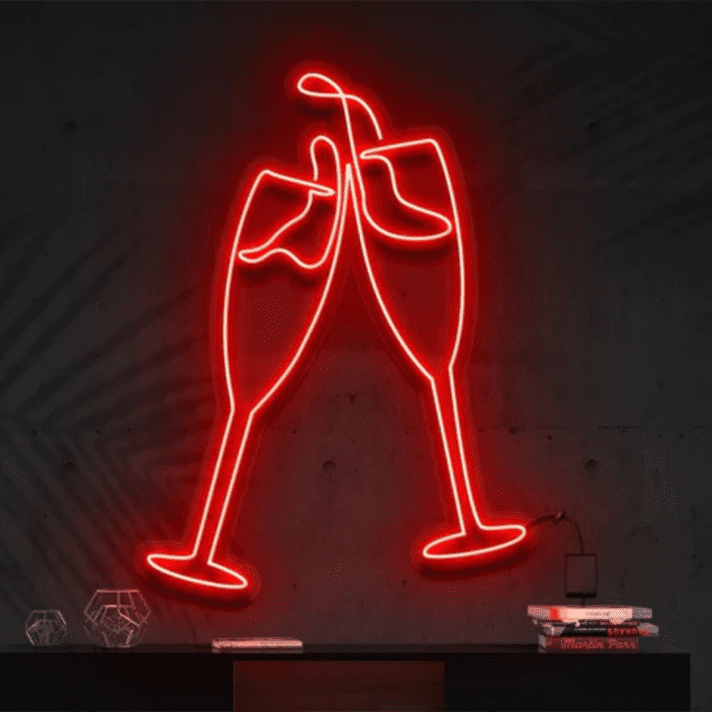 Sektgläser beim Anstoßen LED-Neonschild für Bar und Wohnzimmer