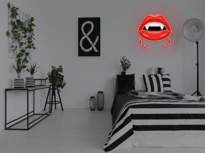 Vampirlippen mit Blutstropfen LED-Neonschild für Schlafzimmer oder Bar