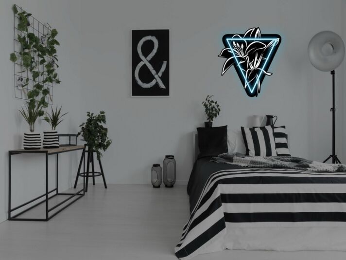 Lilienblume im Dreieck LED-Neonschild Schlafzimmer Wohnzimmer
