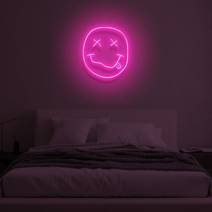 Smiley mit herausgestreckter Zunge und gekreuzten Augen LED-Neonschild Schlafzimmer Wohnzimmer