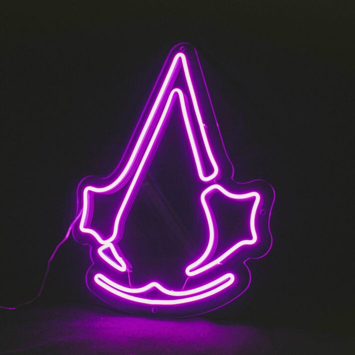 Stilisiertes Abzeichen mit Kapuzenform LED-Neonschild Gamingzimmer Wohnzimmer