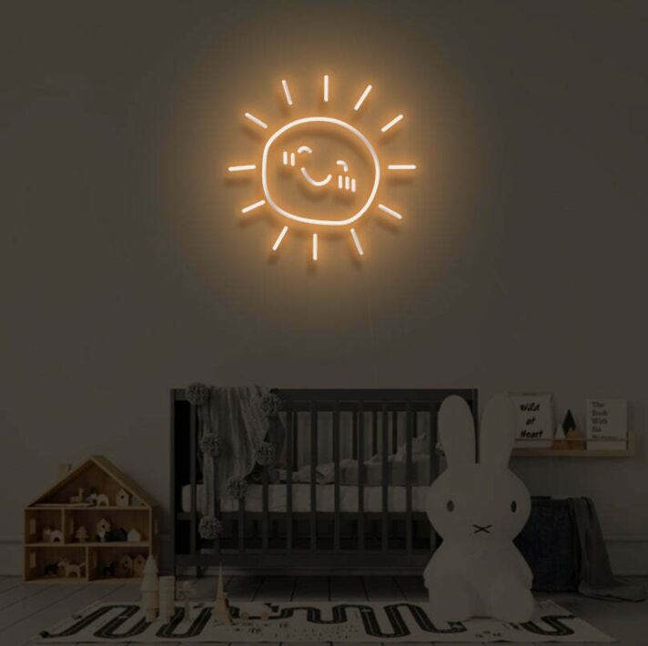 lächelnde Sonne LED-Neonschild Kinderzimmer