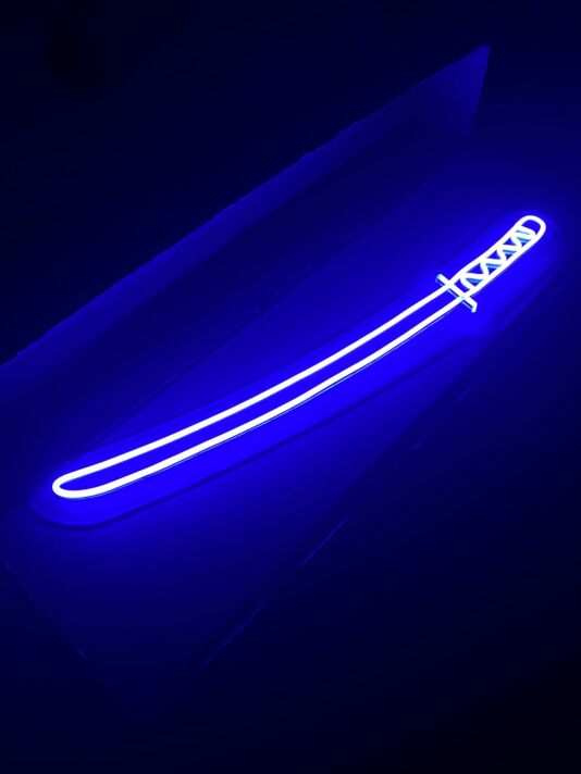 Samuraischwert LED-Neonschild für Gaming Wohnzimmer