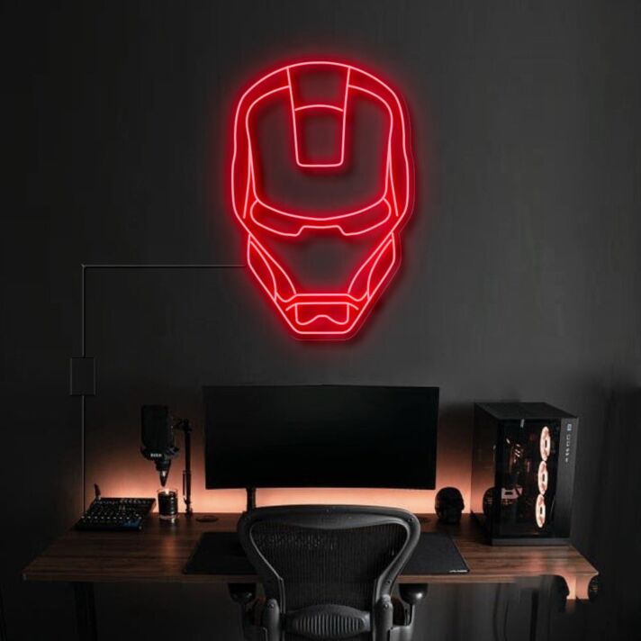 Futuristischer Roboterhelm LED Neonschild für Gaming Zimmer und modernes Interior