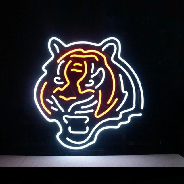 Stilisiertes Tigerkopf LED Neonschild im klaren Linien Design mit moderner Neonbeleuchtung für stilvolle Wanddekoration