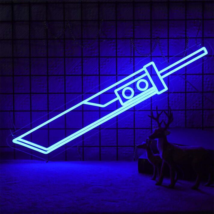 Minimalistisches Cutter LED Neonschild im Werkzeug Design als moderne Wanddekoration für Büro Studio und kreative Räume