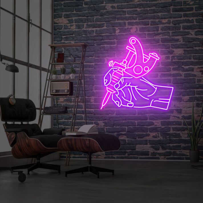 Hand mit Tätowiermaschine LED-Neonschild für Tattoo Studio
