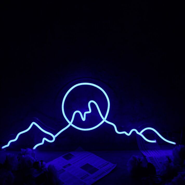 Mond und Berge LED Neonschild Minimalistisches Neon Wandlicht