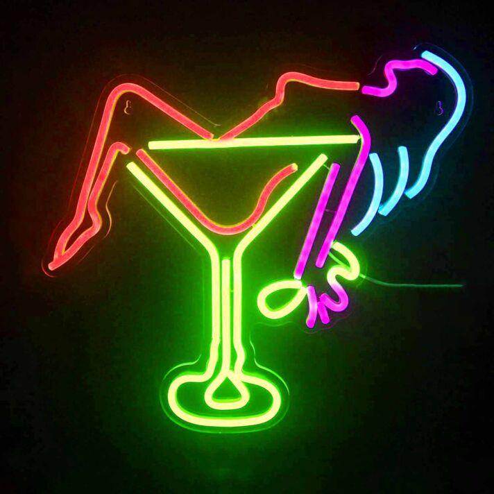 Cocktailglas Neon LED Wandlicht