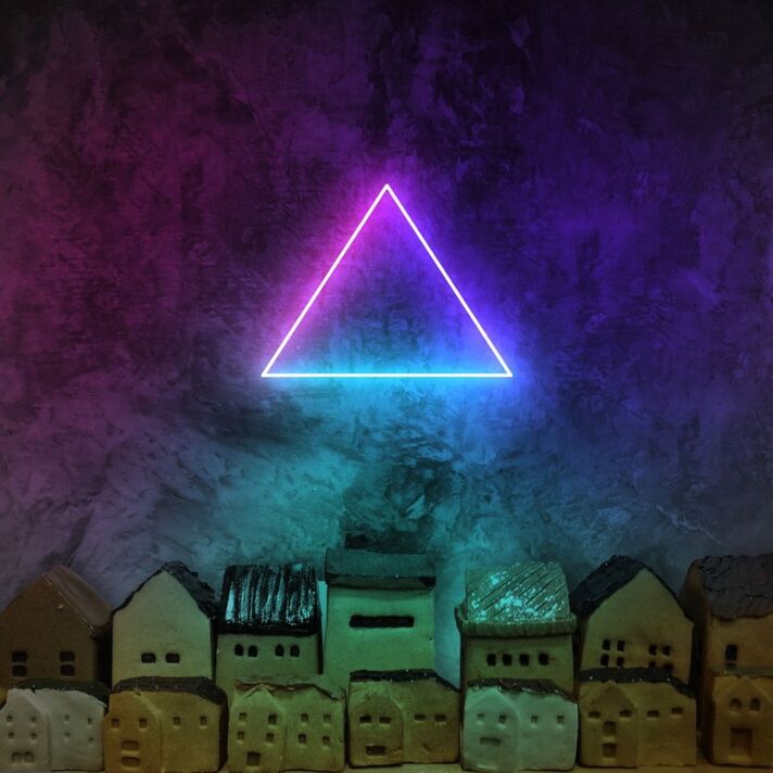 Dreieck Symbol LED-Neonschild für Wohnzimmer oder Bar