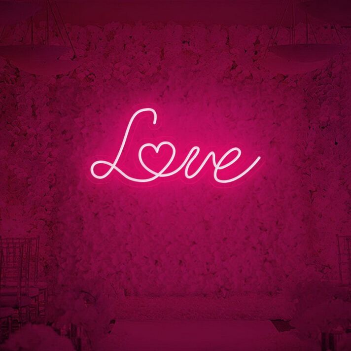 Love LED Neon Schriftzug mit Herz