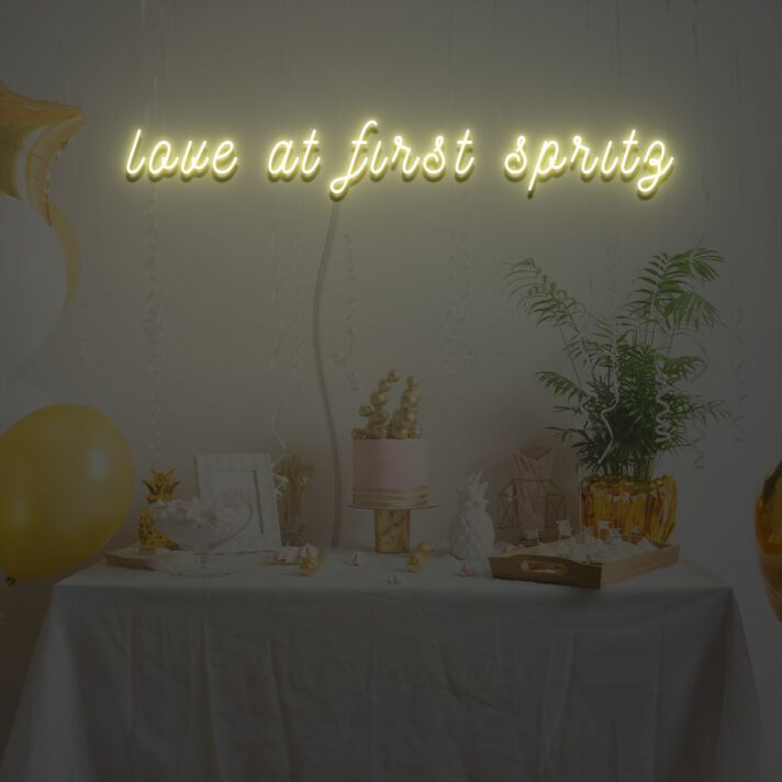 love at first spritz LED-Neonschild für Bar Party