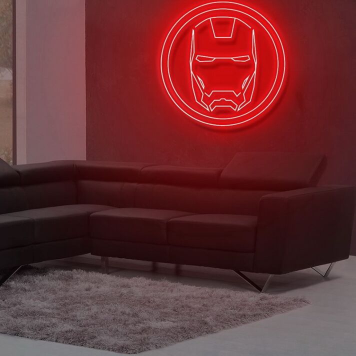 Helm eines Superhelden LED-Neonschild Wohnzimmer Gamingzimmer