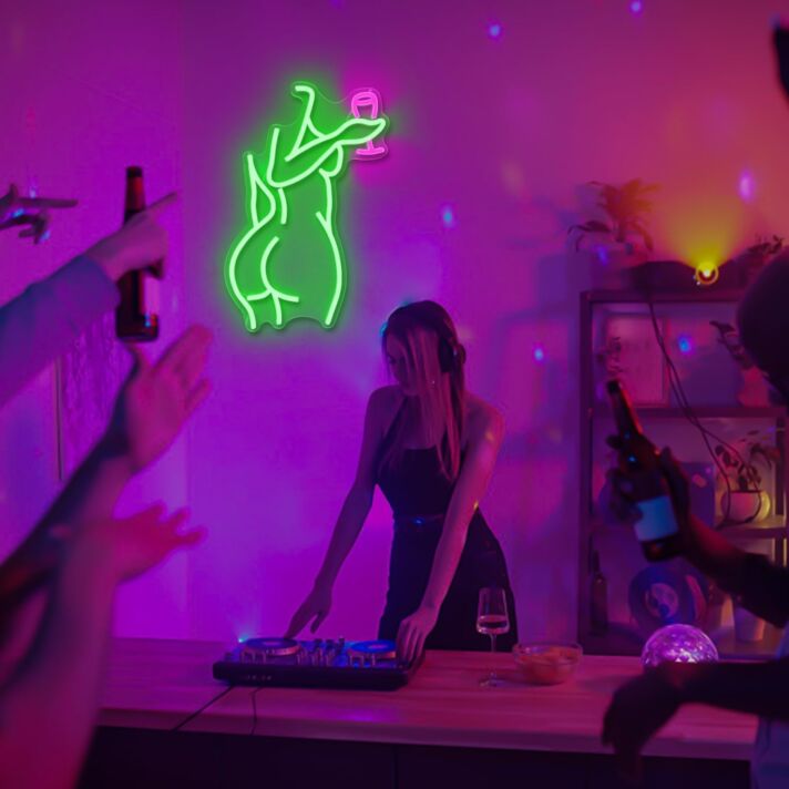 tanzende Frau mit Weinglas LED-Neonschild für Bar Club