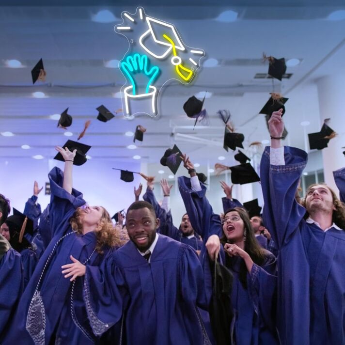 Absolventenhut mit Händen LED-Neonschild für Schule Universität