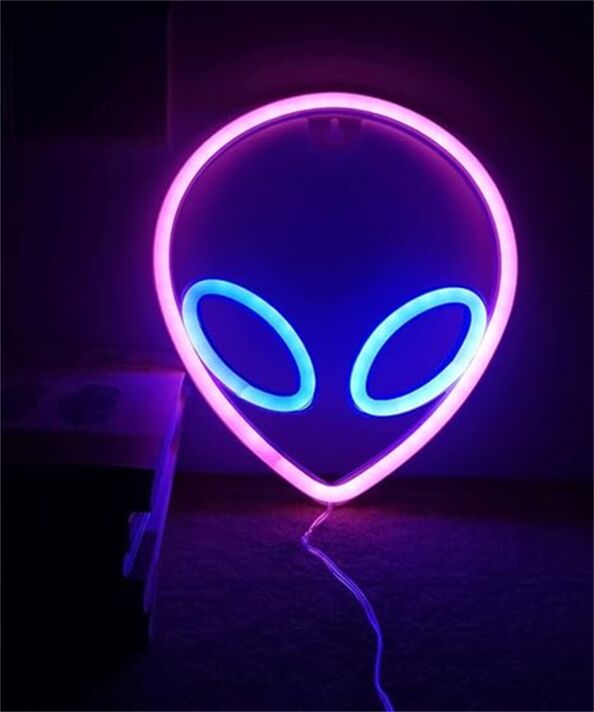Alienkopf LED-Neonschild für Gaming und Wohnzimmer