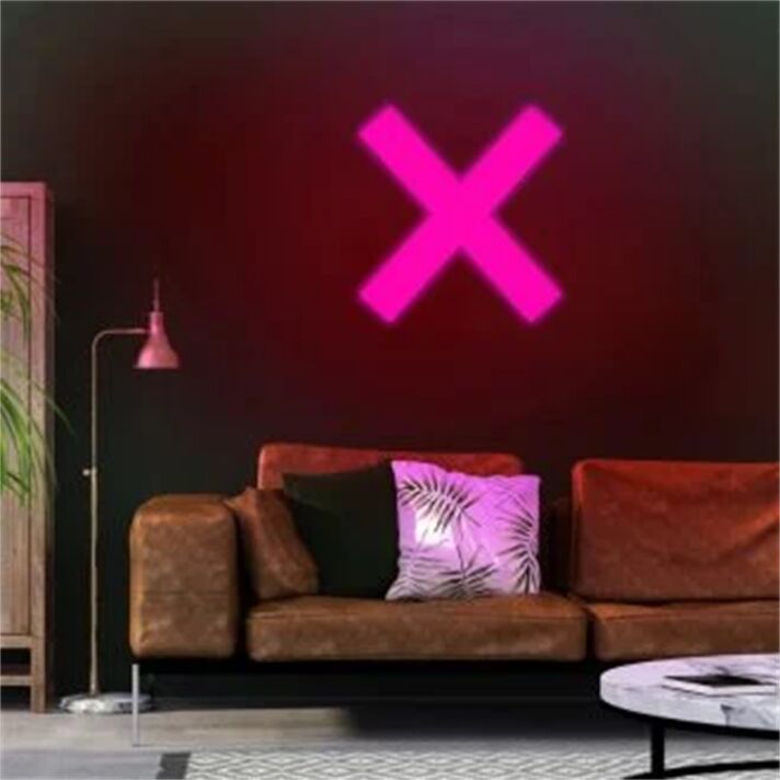 Kreuzsymbol LED-Neonschild für Wohnzimmer oder Bar