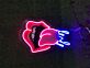 Lippen mit herausgestreckter Zunge LED-Neonschild für Bar Club