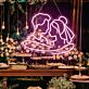 Brautpaar Umarmung LED-Neonschild für Hochzeit Fotohintergrund