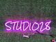 STUDIO 28 LED-Neonschild für Fotostudio Büro