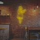 Hula Tänzerin LED Neonschild mit Ukulele tropische Wanddekoration für Bar und Café
