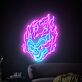 Auffälliges LED Neonschild mit brennendem Totenkopf Motiv als atmosphärische Wanddekoration für moderne Wohnräume Gaming Zimmer oder stilvolle Männerzimmer