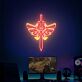 Abstraktes LED Neonschild mit Schwertsymbol und Flügelmotiv für Gaming Zimmer und moderne Wanddekoration