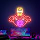 LED Neonschild mit abstrakter gepanzerter Figur und leuchtendem Energiekern für Gaming Setup und moderne Wanddekoration