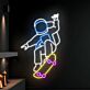 Astronaut auf Skateboard LED-Neonschild Wohnzimmer Jugendzimmer