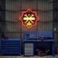 Personalisierbares Garage Neon Schild mit Werkzeug Motiv