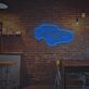 Blaues Retro Auto LED Neonschild im Klassischen Muscle Car Design als Stylische Wanddekoration für Garage Wohnzimmer Gaming Zimmer Büro oder Männerzimmer
