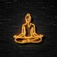 Meditierende Person im Lotussitz LED-Neonschild Yoga Studio Wohnzimmer
