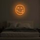 Smiley mit herausgestreckter Zunge und gekreuzten Augen LED-Neonschild Schlafzimmer Wohnzimmer