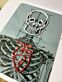 Totenkopf und anatomisches Herz LED-Neonschild für Tattoo Studio Bar