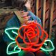 Rote Rose mit Blättern LED-Neonschild Wohnzimmer Schlafzimmer