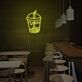 Getränkebecher mit Strohhalm und Eiswürfeln LED-Neonschild für Café Bar