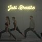 Just Breathe LED-Neonschild für Yoga und Fitnessstudio