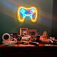Gaming Controller LED Neonschild als moderne Wanddekoration für Gaming Zimmer Jugendzimmer und Setup