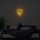 Schmelzendes Herz LED Neonschild mit Tropfeneffekt Moderne Wandbeleuchtung für Schlafzimmer und stilvolle Wohnräume