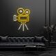 Modernes LED Neonschild mit Filmkamera Design für Wohnzimmer Home Office Studio und kreative Wanddekoration
