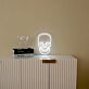 Minimalistisches Totenkopf LED Neonschild als stilvolle Wanddekoration für modernes Interieur