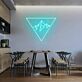 Bergpanorama LED-Neonschild im Dreieck