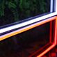 LED Neonschild mit zwei rechteckigen Rahmen als moderne Neon Wandbeleuchtung für Texte Logos und kreative Beschriftungen