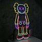 Modernes LED Neonschild abstrakte Figur kunstvolle Neon Wanddekoration im Pop Art Stil