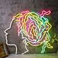 Künstlerisches LED Neonschild Frauenprofil mit farbigem Haar modernes Neon Wandlicht für Wohnzimmer Studio oder kreative Raumdekoration