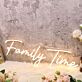 Family Time LED-Neonschild für Wohnzimmer und Familienfeier